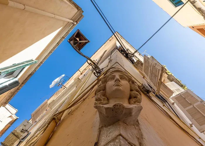The Wellside * Corfu (city)