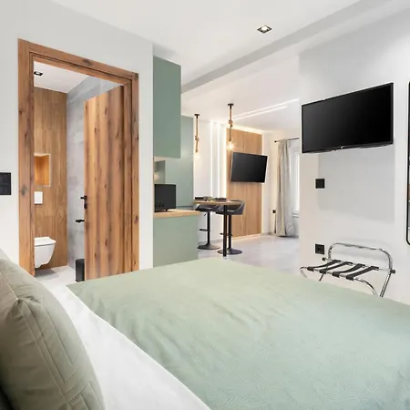 The Wellside * Corfu (city)